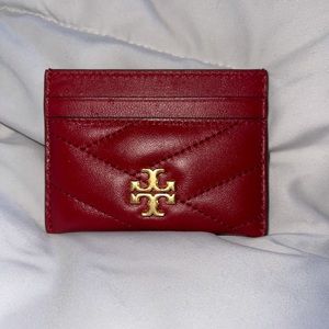 Impeccably quilted leather Wallet
